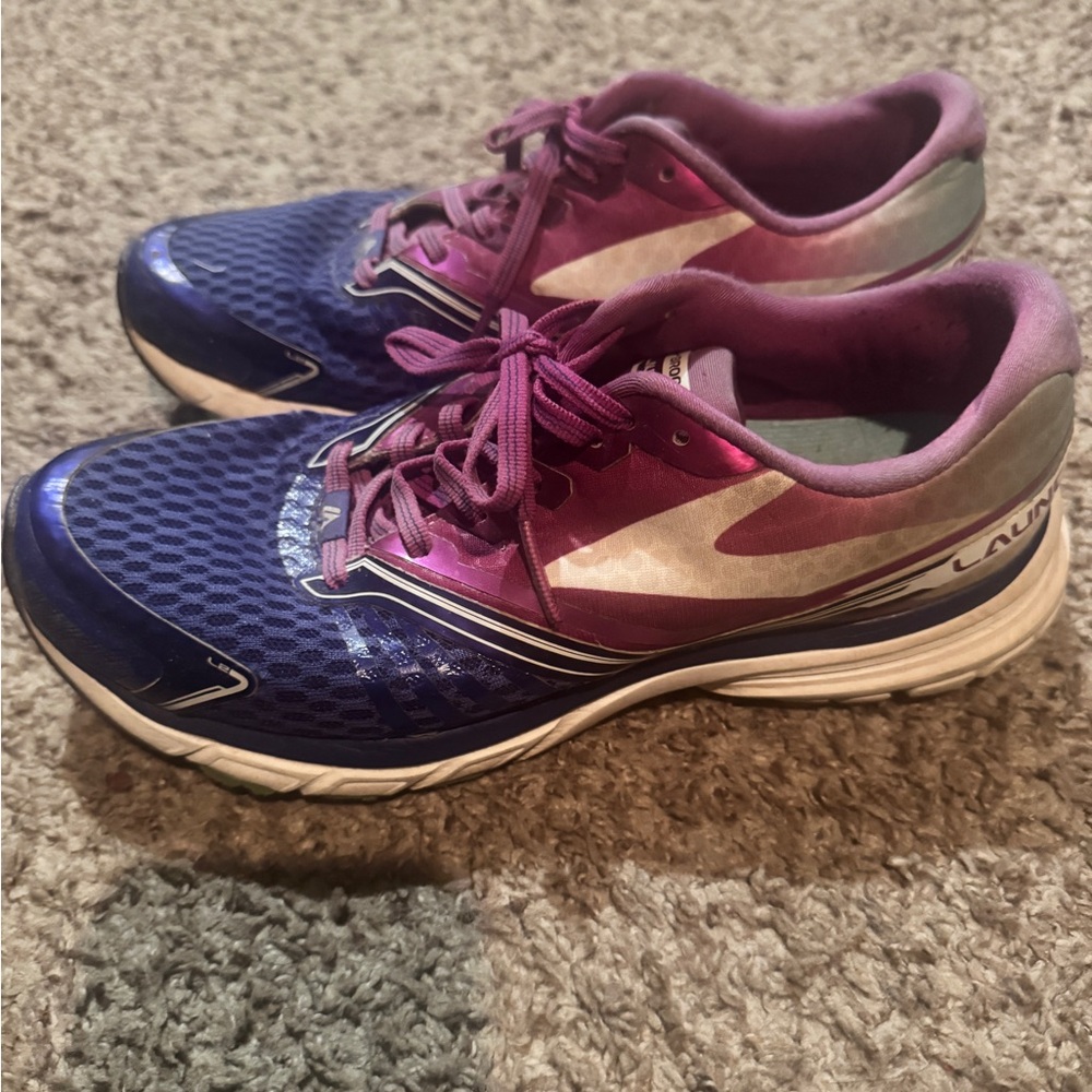 Brooks Launch 2 size 8.5 women’s running shoe
